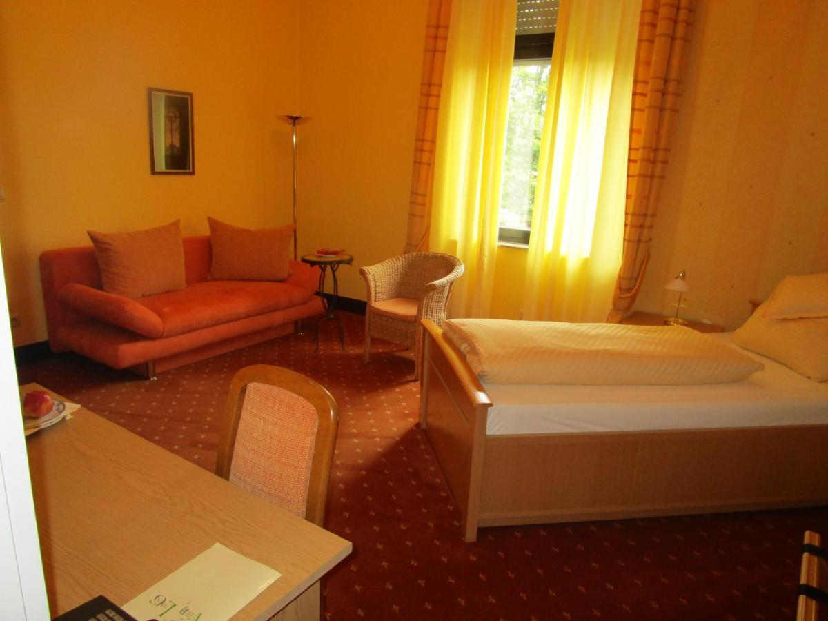 Alte Villa Ling Viersen Bagian luar foto
